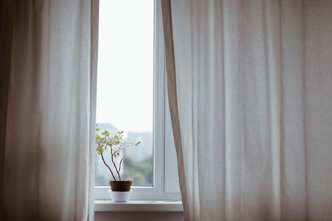 Curtain cleaning tips for Singapore homes